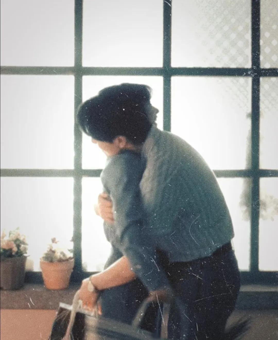 当38岁赵丽颖遇上34岁秦俊杰，我才终于明白，为何说CP感是门玄学