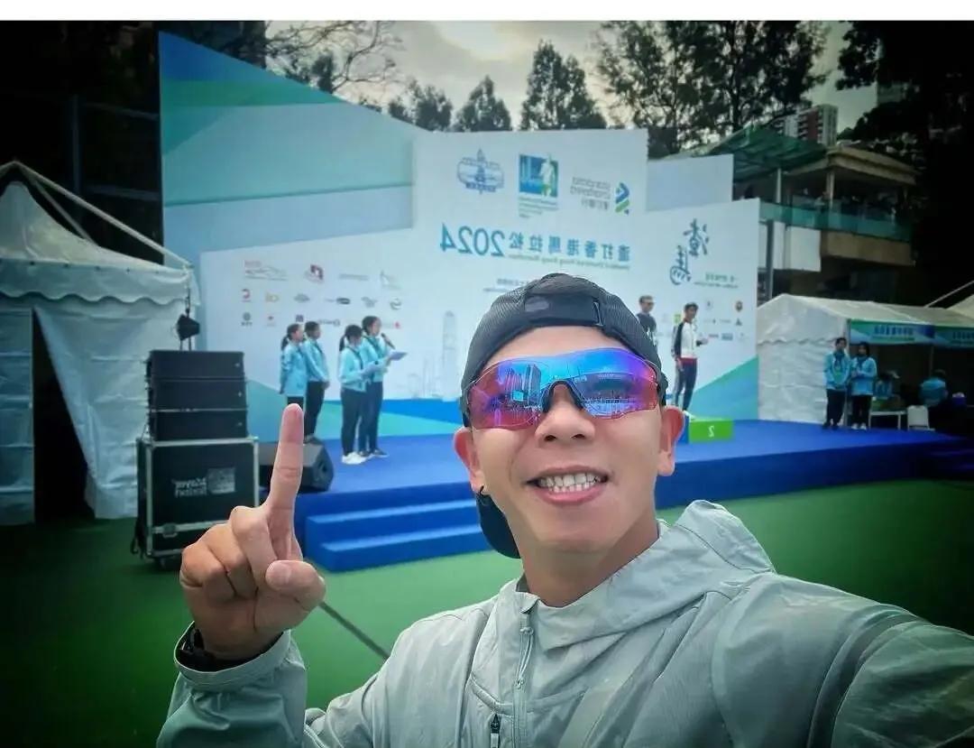 TVB最佳男配角被网友点名为‘最无礼貌艺人’，本人留言反击