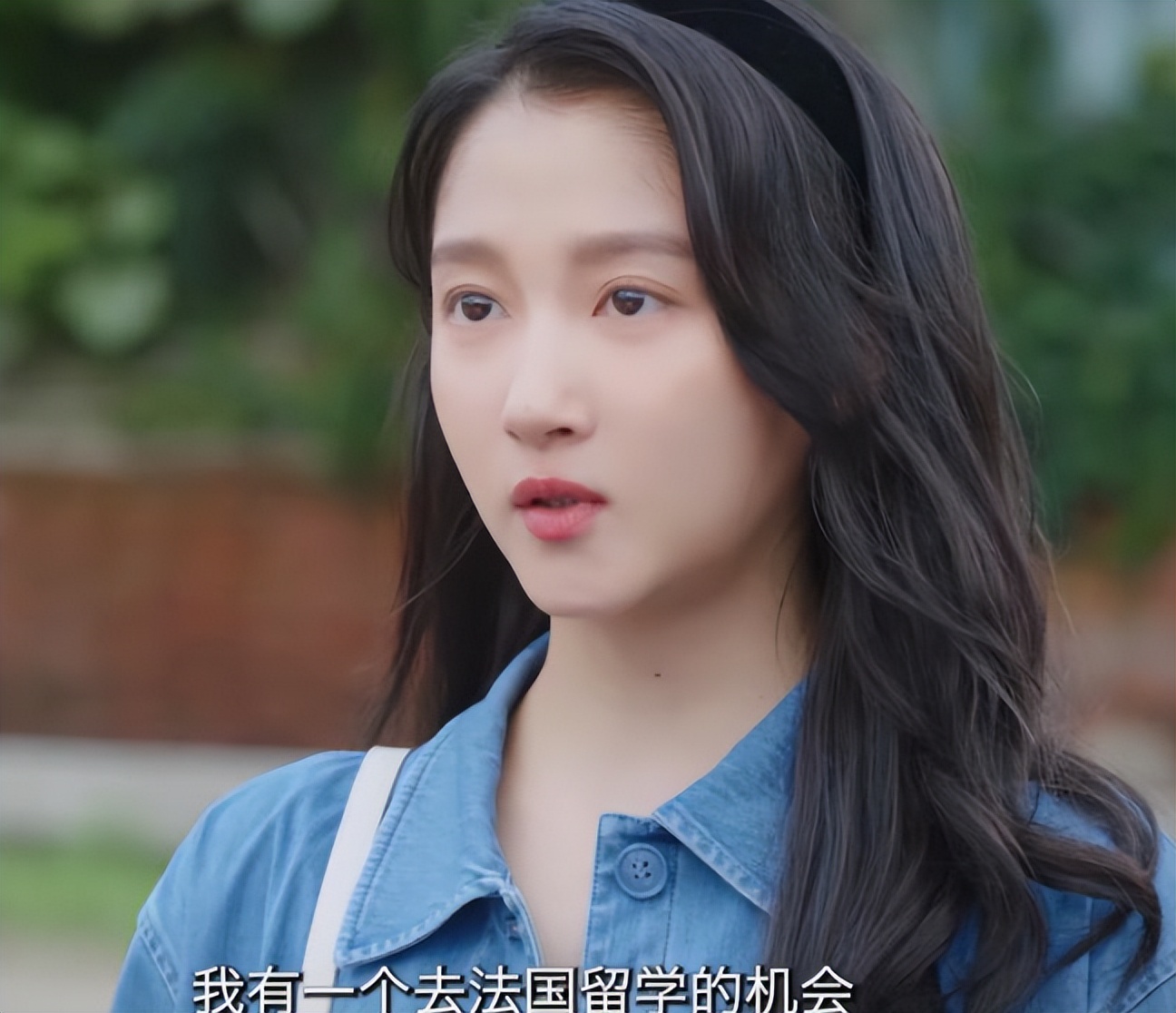 当28岁关晓彤遇上33岁黄景瑜,我才终于明白,为何说CP感是门玄学