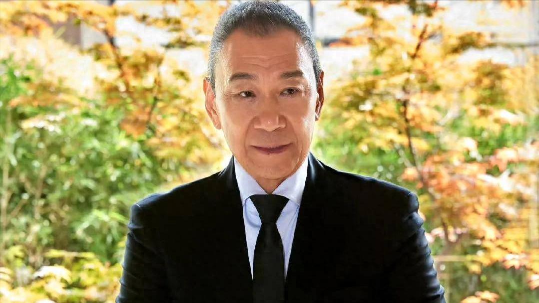 王学圻近况曝光，才明白为何对簿公堂，也要和结婚40年的发妻离婚