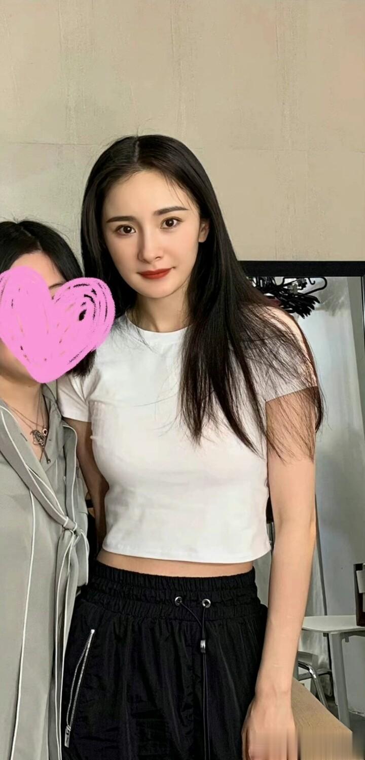 早期的杨幂是甜妹的标配吧!好喜欢