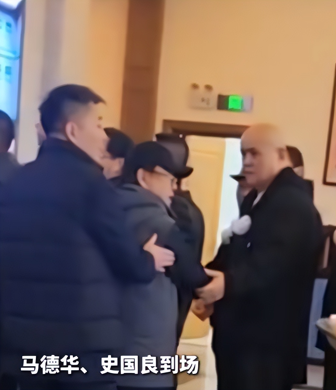 陈丽华告别仪式举行！灵堂内景曝光，迟重瑞哭红双眼，瘦了很多