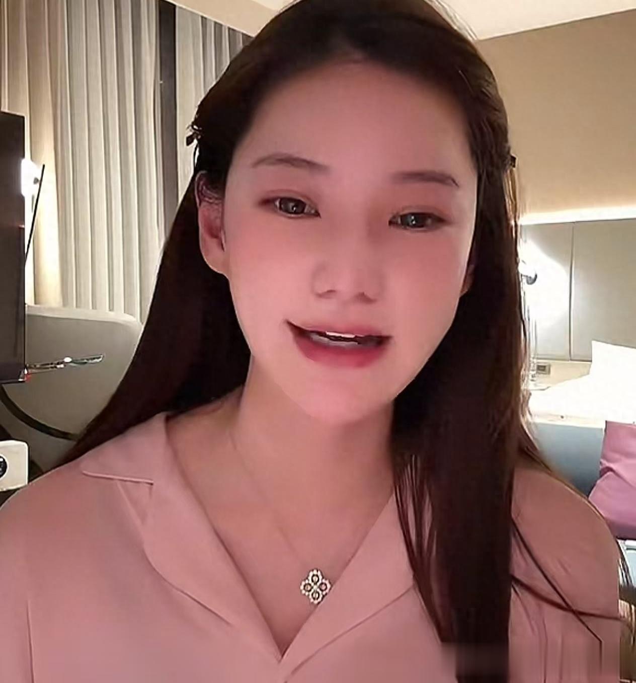 小菲家新主场？宝宝小名大PK，兰姐隔空宠爱藏了几重心思