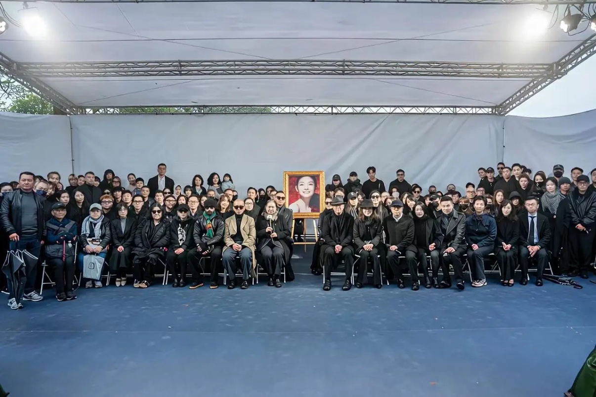 S家被坑惨了，具俊晔吃尽亡妻红利果断单飞，手握猛料不惧黄春梅