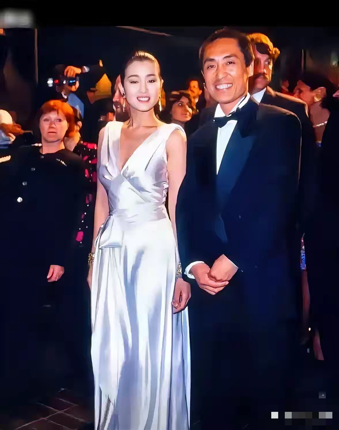 国安“点名”75岁张艺谋，释放三个强烈信号，巩俐的话真没说错