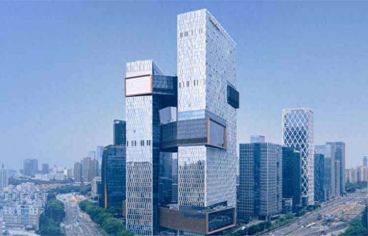 馬化騰回應外賣大戰：騰訊退出京東與美團的投資，現階段唯一值得投入是人工智能