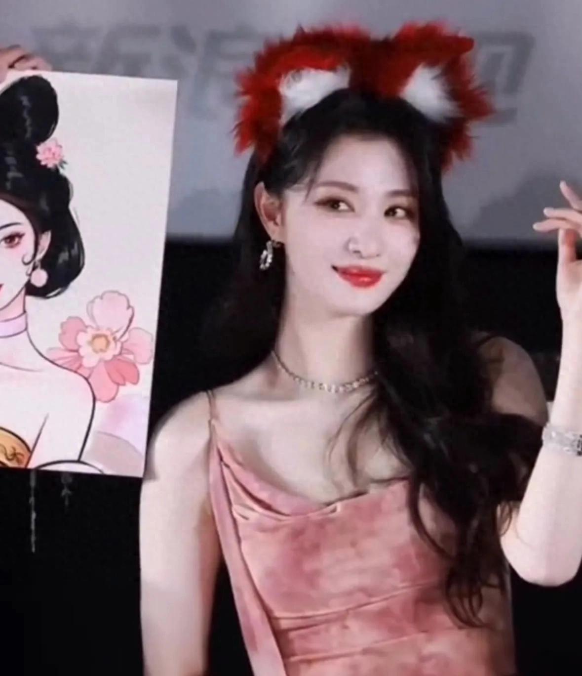 王楚然模仿妲己，状态太好了，好美好魅！