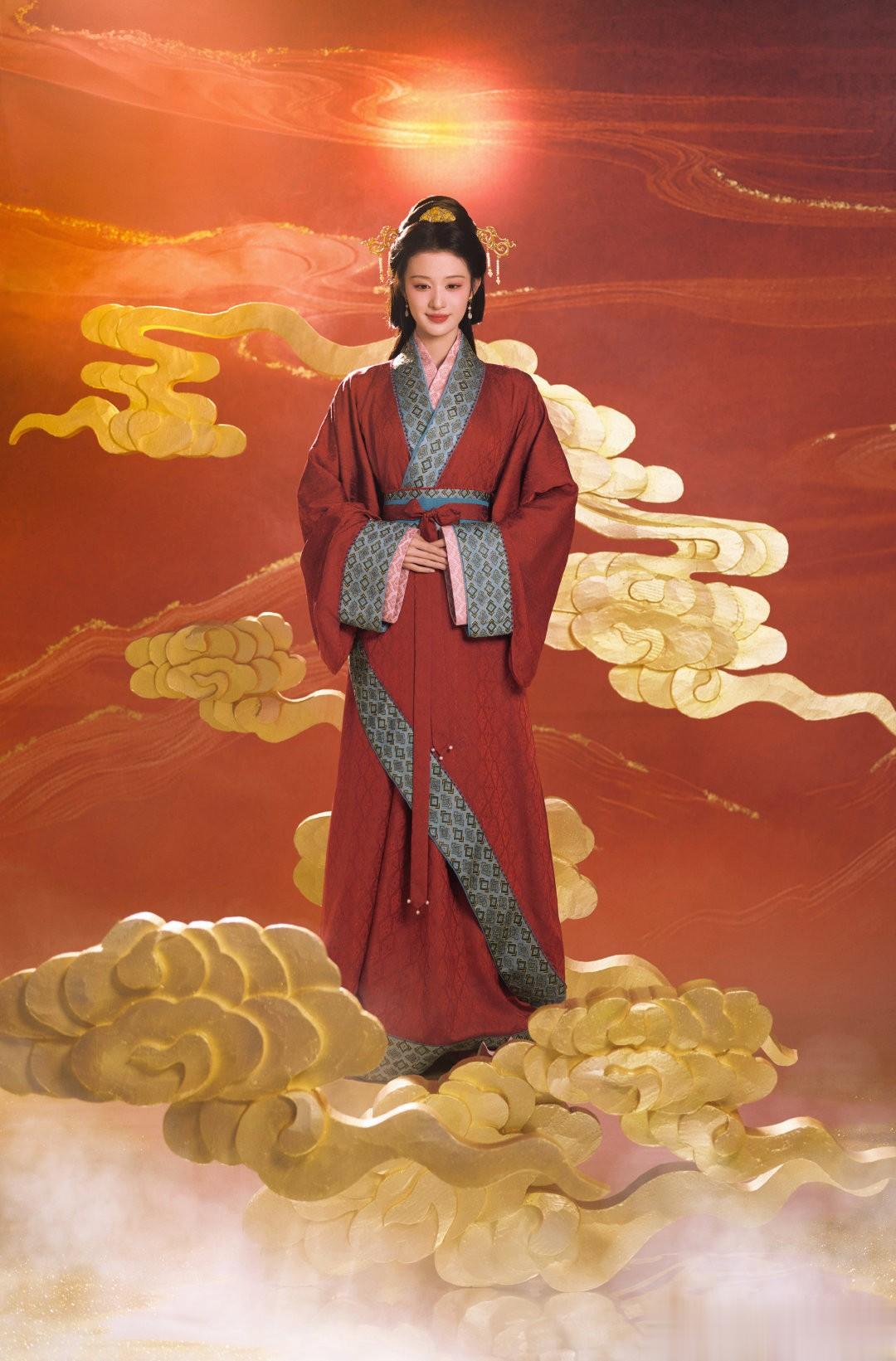 王楚然美得吓我一大跳，无法形容她的美！