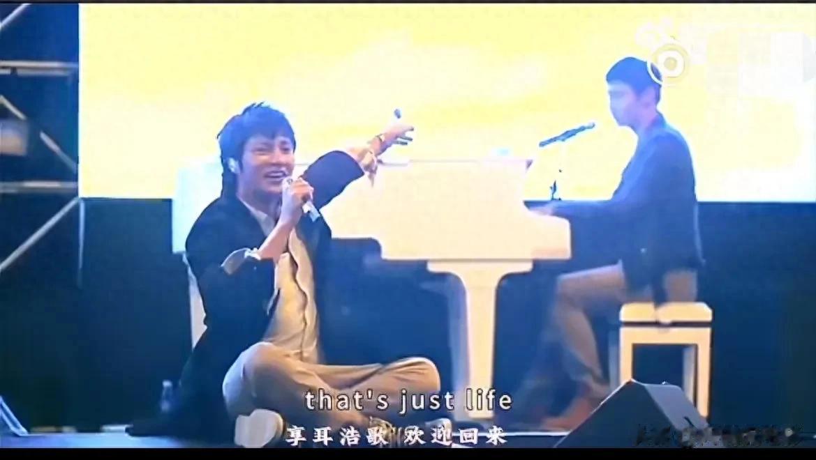 版权双标打脸现场：李荣浩当年合唱不打招呼，如今咬着单依纯