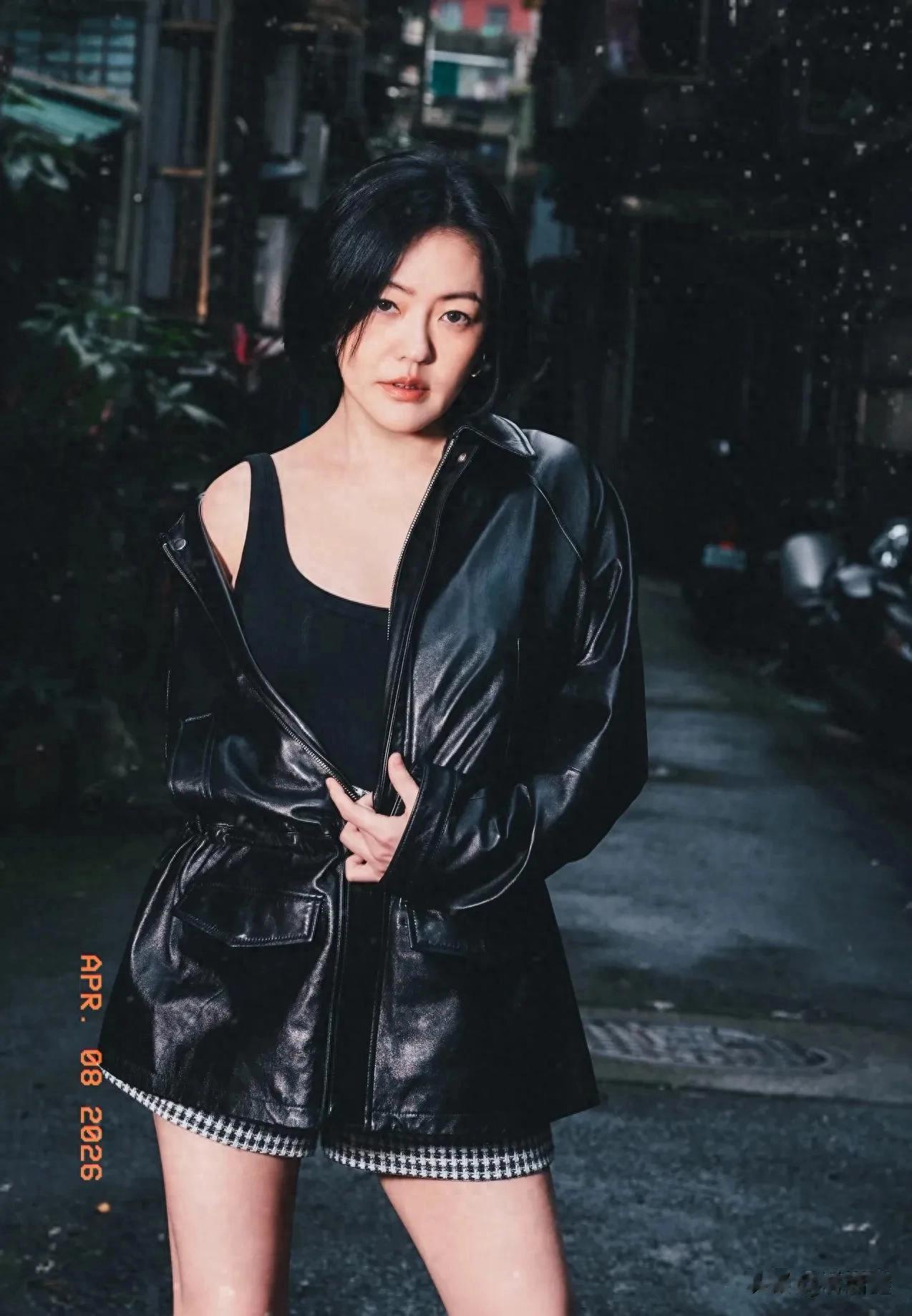 台媒称小S小女儿疑无法从大S离世阴霾中走出，小S复出谈大S离世！