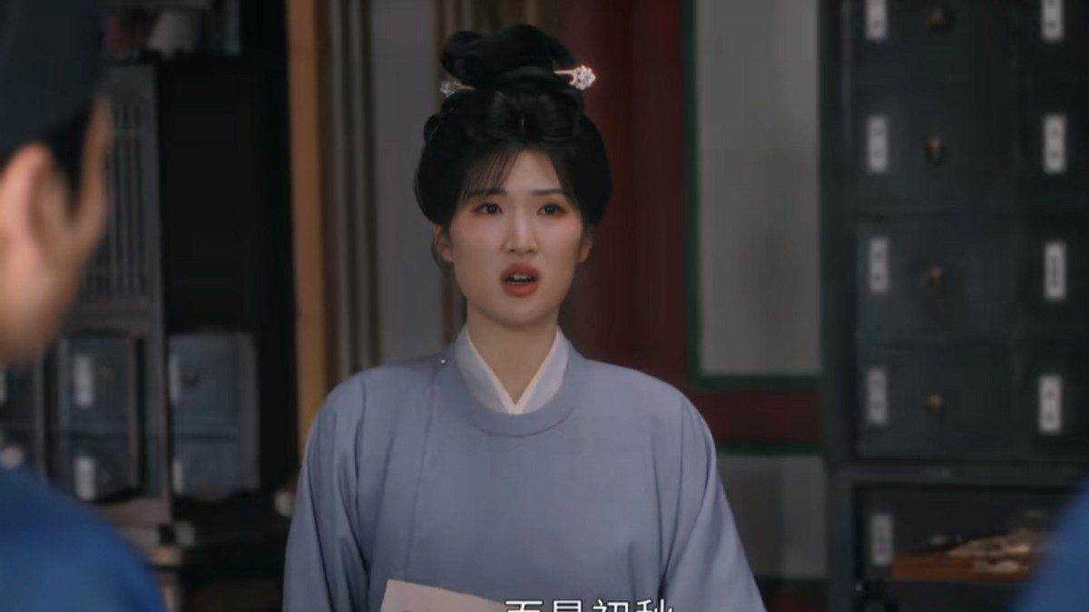 姚安娜古装造型翻车？刘海焊头上演唐宫，这次真的“违和”还是被黑