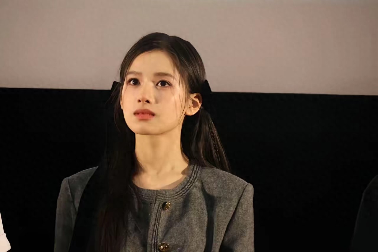 我们家满分女依旧生图直出张婧仪