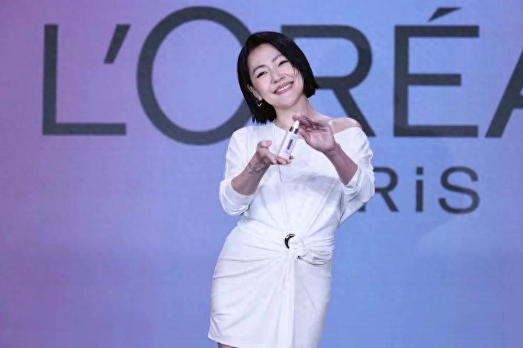 小 S 复工脸肿引关注！坚持给大 S 发信息汲取力量 透露具俊晔状态好转