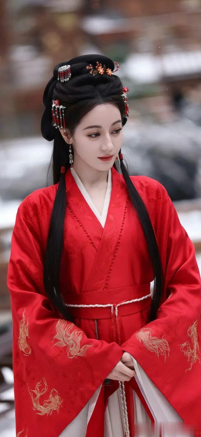 迪丽热巴魅力壁纸