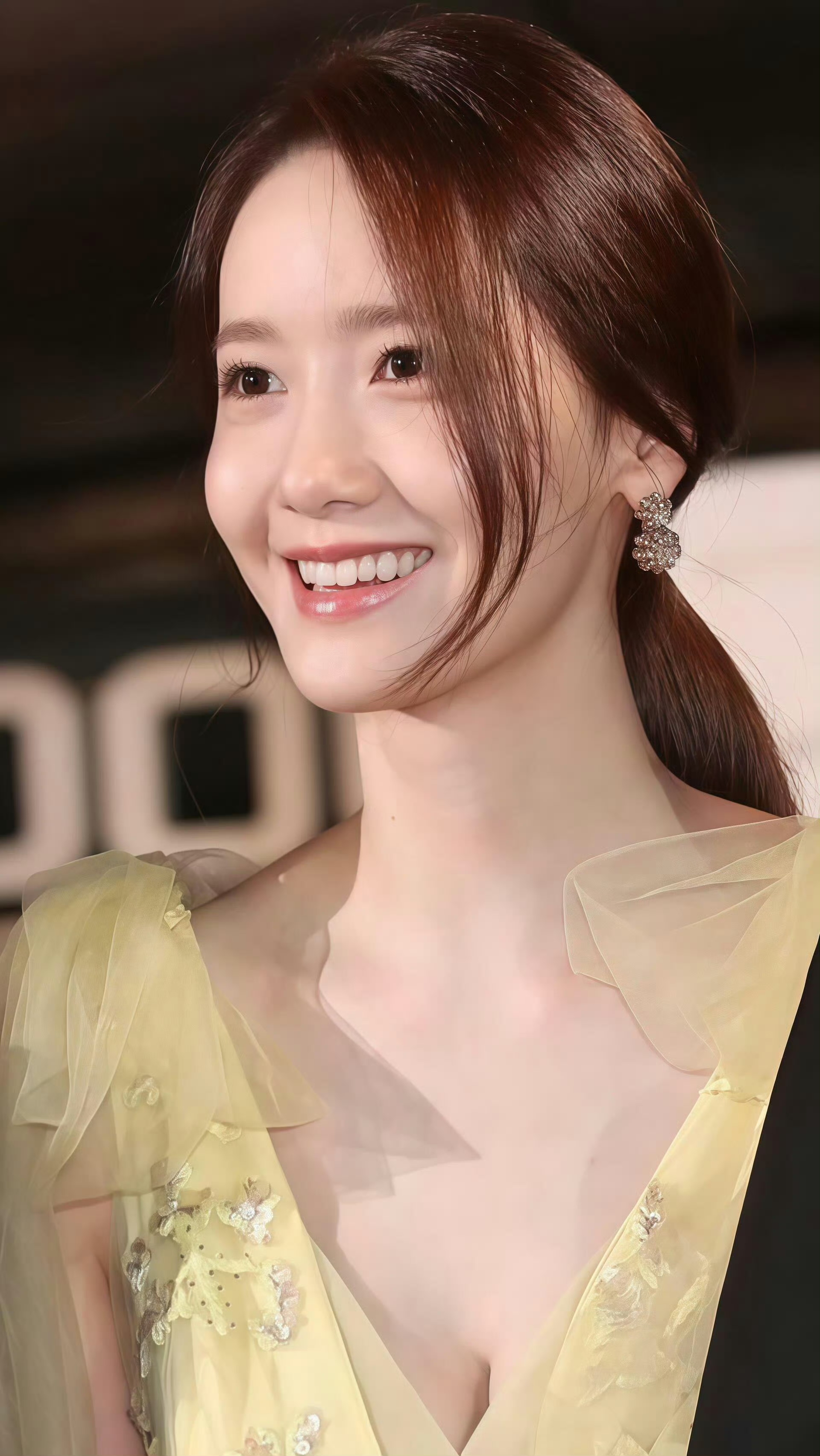 林允儿这种身材在韩国能排榜首吗？ ???