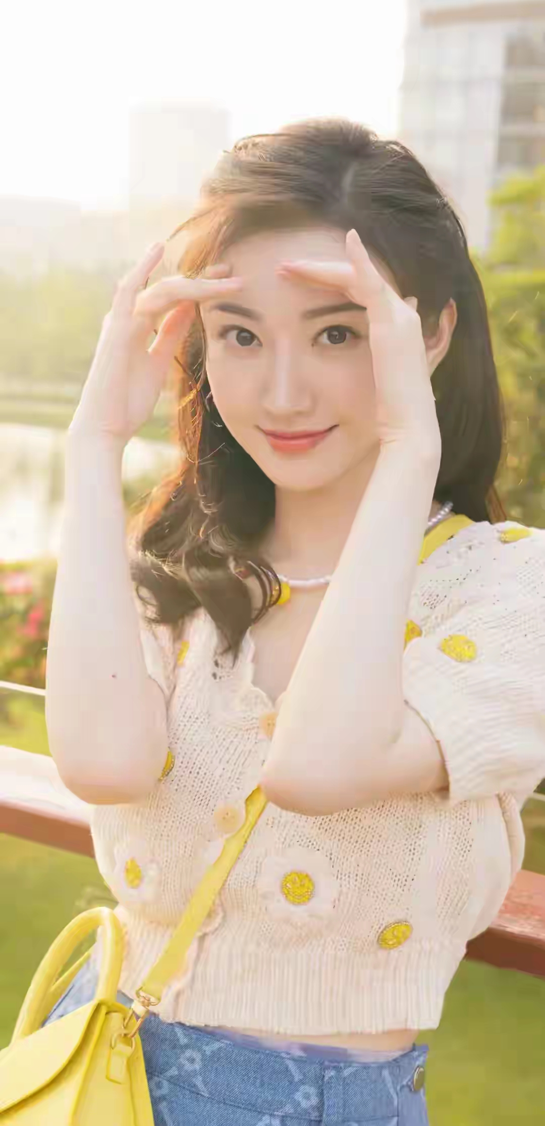 景甜，真的好美好甜好迷人啊！灵动俏皮少女感满满！爱鼠啦！