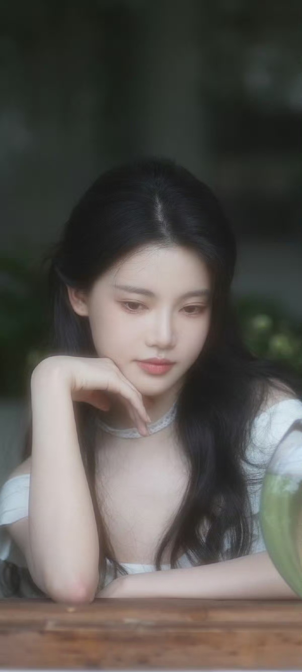 孙珍妮，小白裙，好甜美