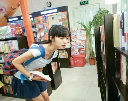 姚晨20岁学生照曝光，网友坐不住了：终于理解凌潇肃为啥一见钟情