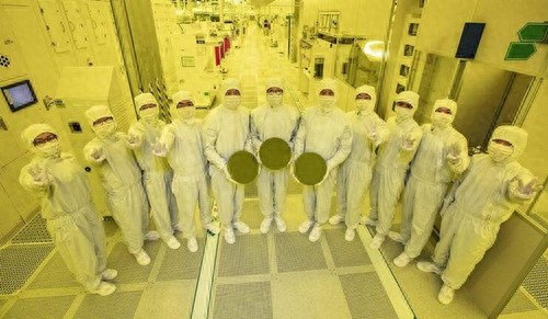 三星電子將繼續大力投資AI半導體研發和設施 今年計劃超過700億美元