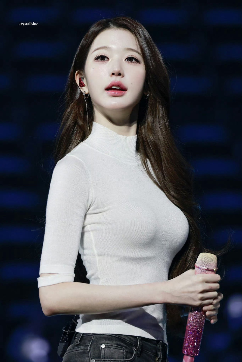 张元英 穿搭基础身材就不基础