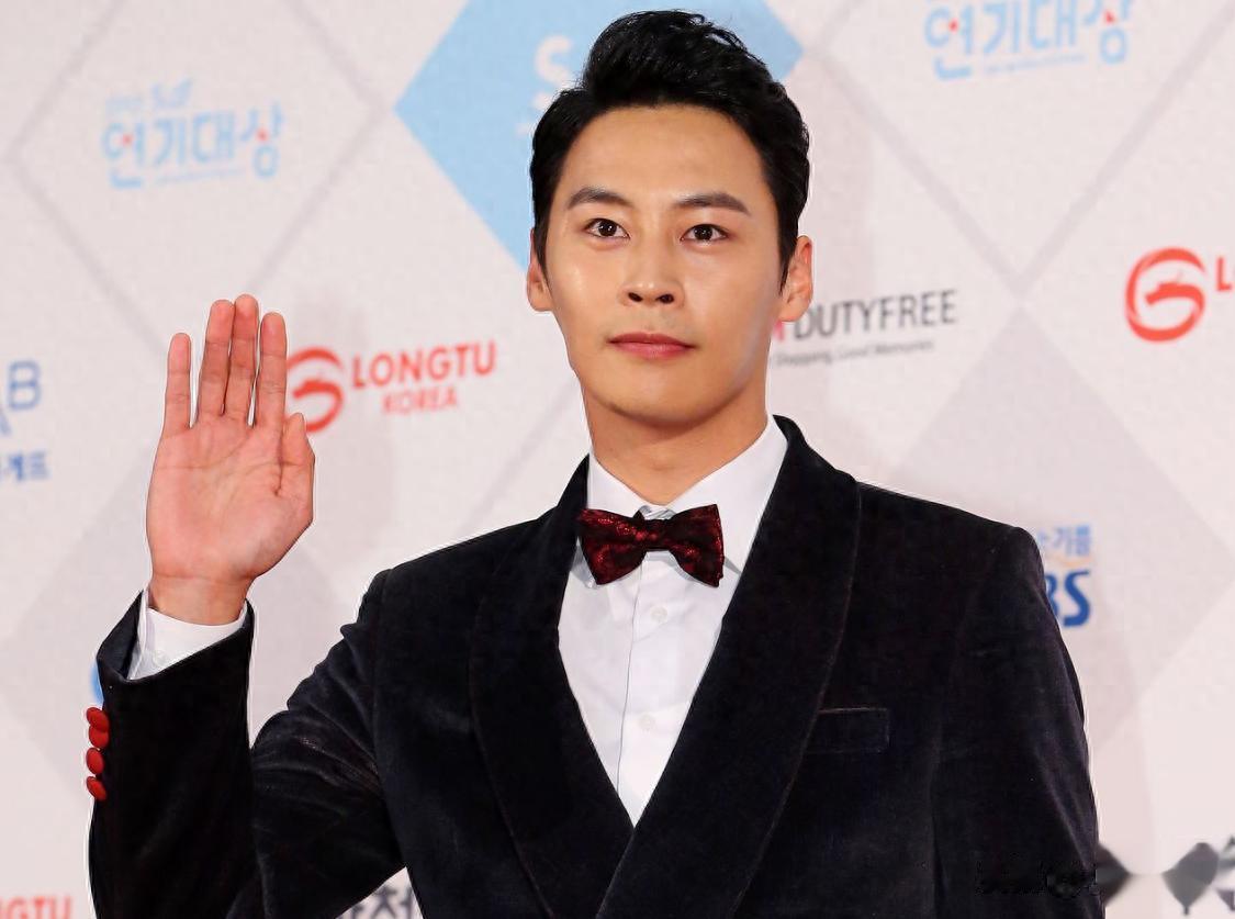 韩国男星突然离世，前一天发求救暗号，感慨“我在娱乐圈太天真”