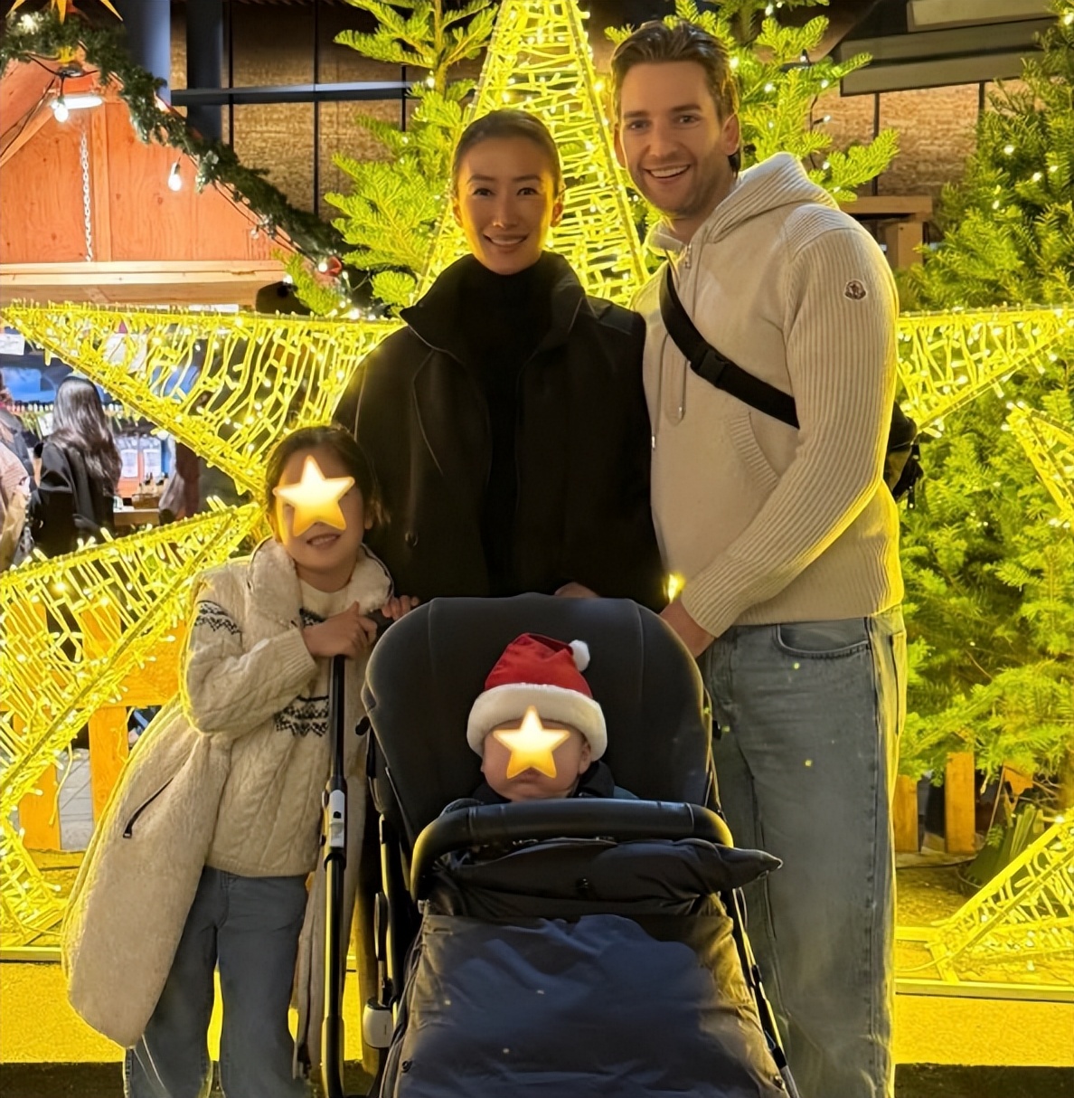 谢婷婷带混血儿子回香港，飞机上晒儿子正脸照，长相俊俏像极父亲