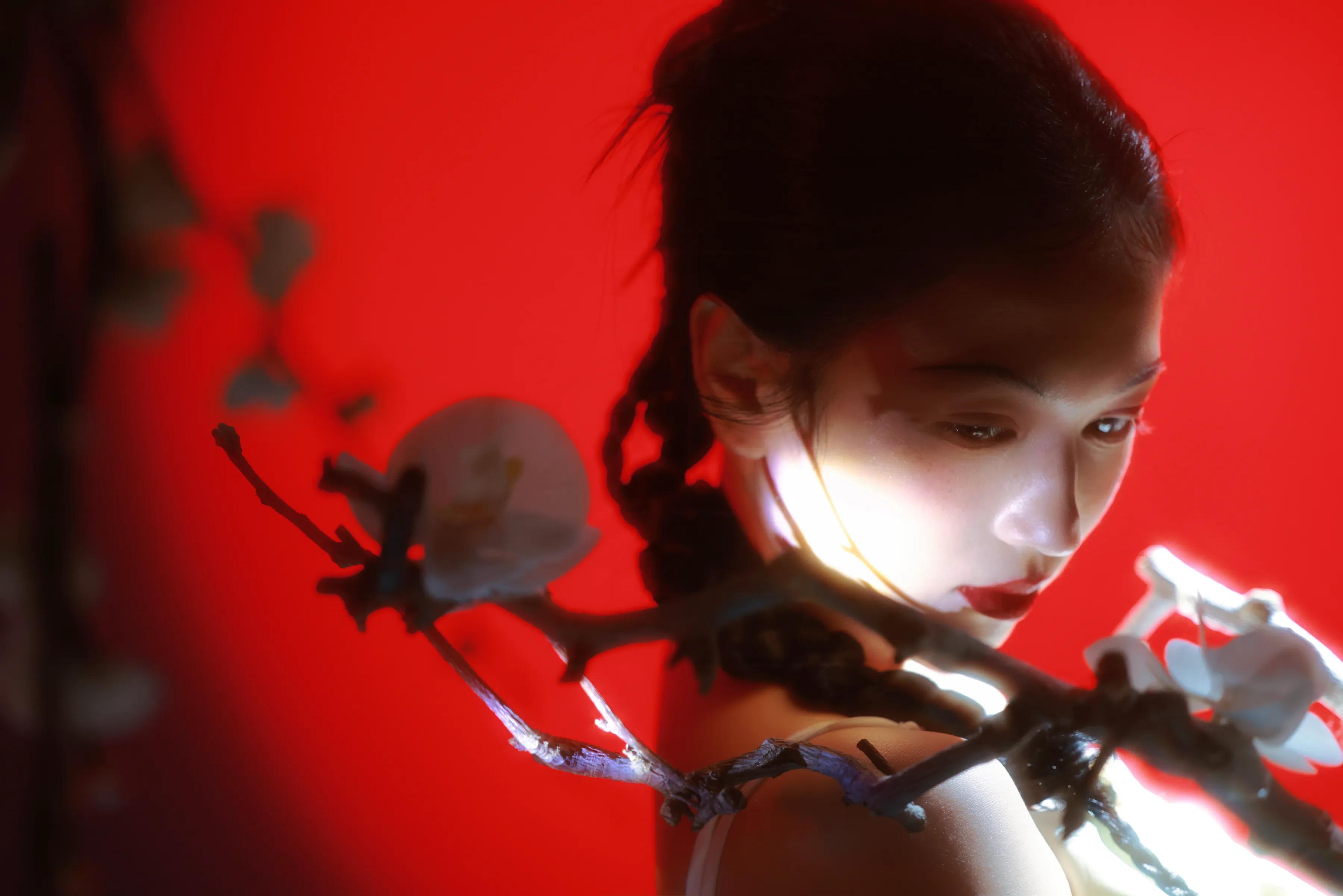 代露娃,这种眉毛是叫远山眉吗?