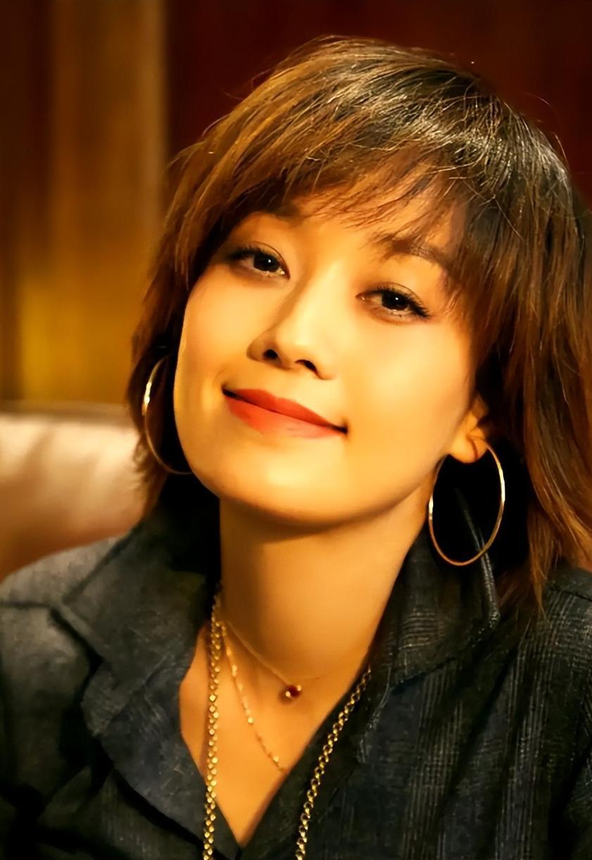 钱再多也没用!向太曝马伊琍已再婚:原来当年文章过不了心里那关