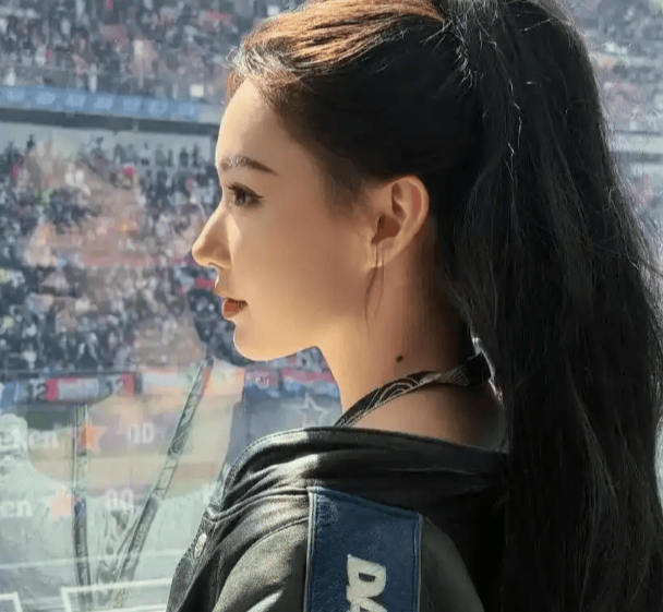 程潇F1上海站穿搭封神！