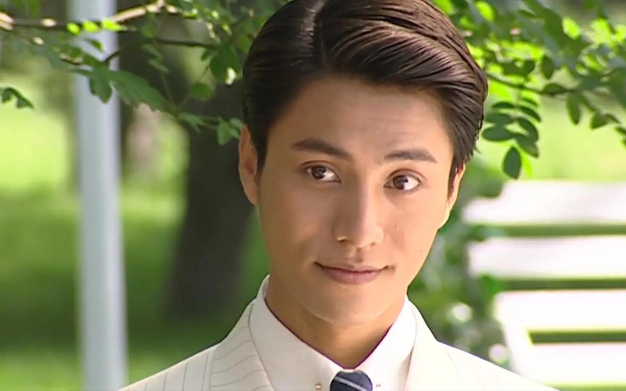 这晚6位男星原形毕露！央媒超清大头贴，全员无滤镜仅李乃文扛住