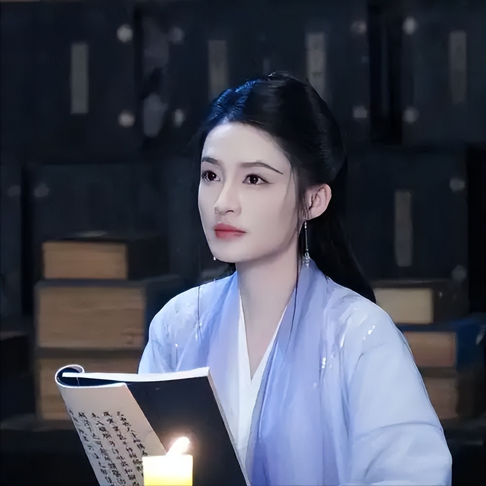 何润东翻红，“炸”出了李沁：17年来，她红不红都不重要了