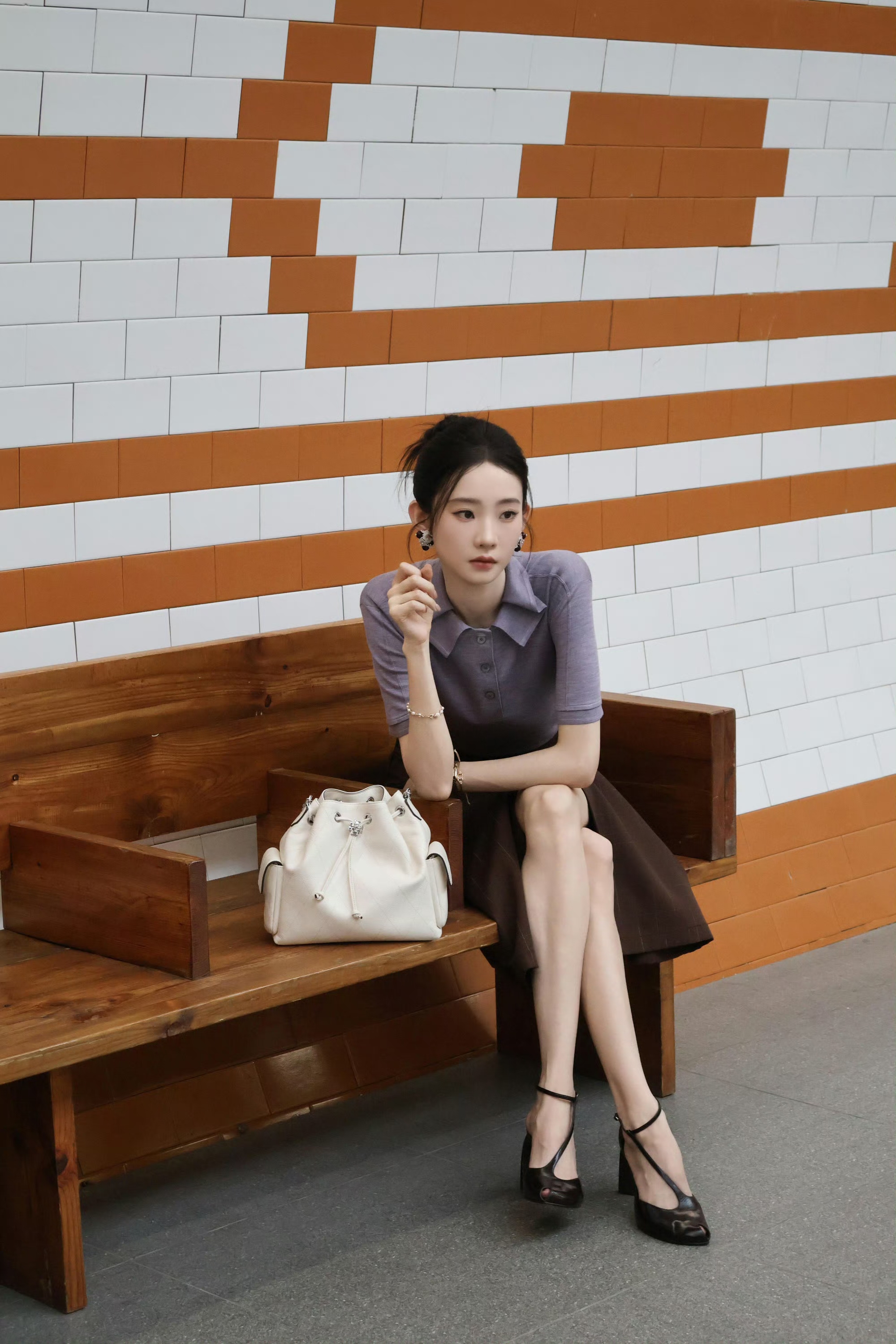 张艺凡 近期物料 不愧是北舞出身 气质确实好!