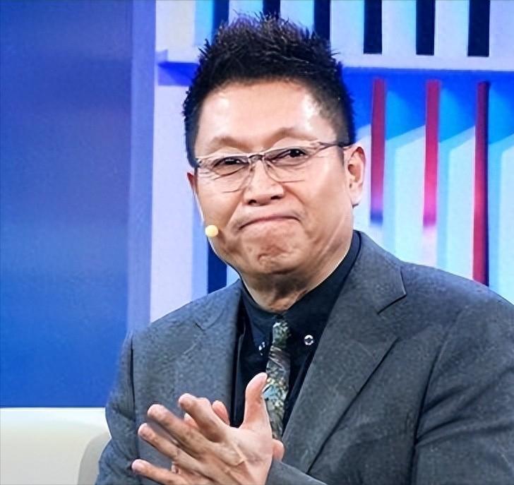 借陆树铭追悼会敛财、婚内出轨小香玉？王为念身上谣言究竟多离谱