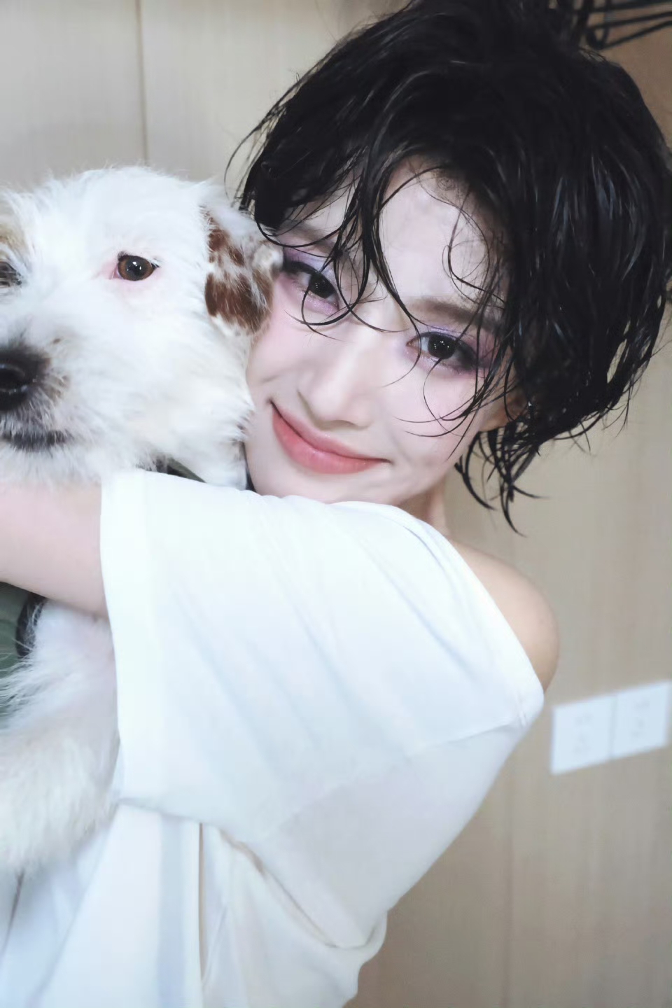 卢昱晓 最新短发造型 斩男又斩女 帅我一脸