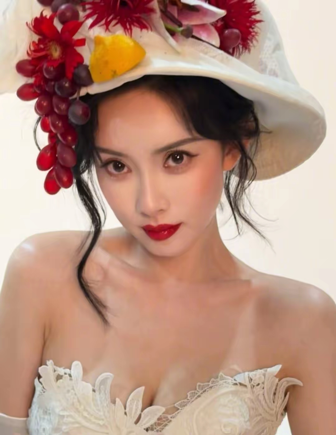孟子义?就算是星河流转，也不及你眼中波澜