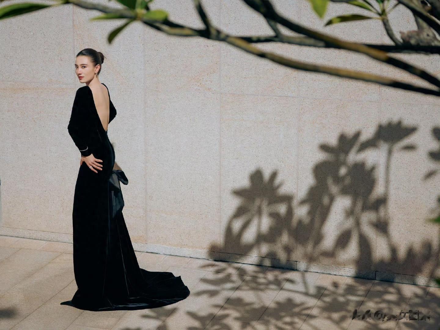 宋佳金鸡奖影后，姐的演技颜值皆在线，真好！