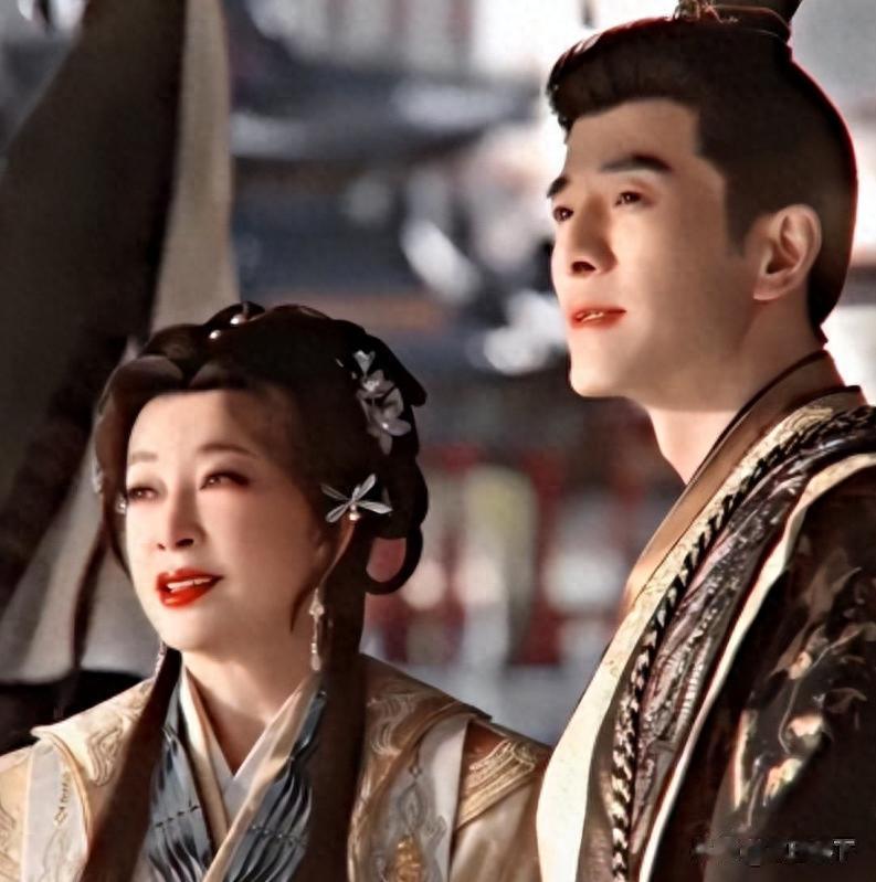 不再遮掩！和刘晓庆拍吻戏男主正面回应，让观众知道了他的想法