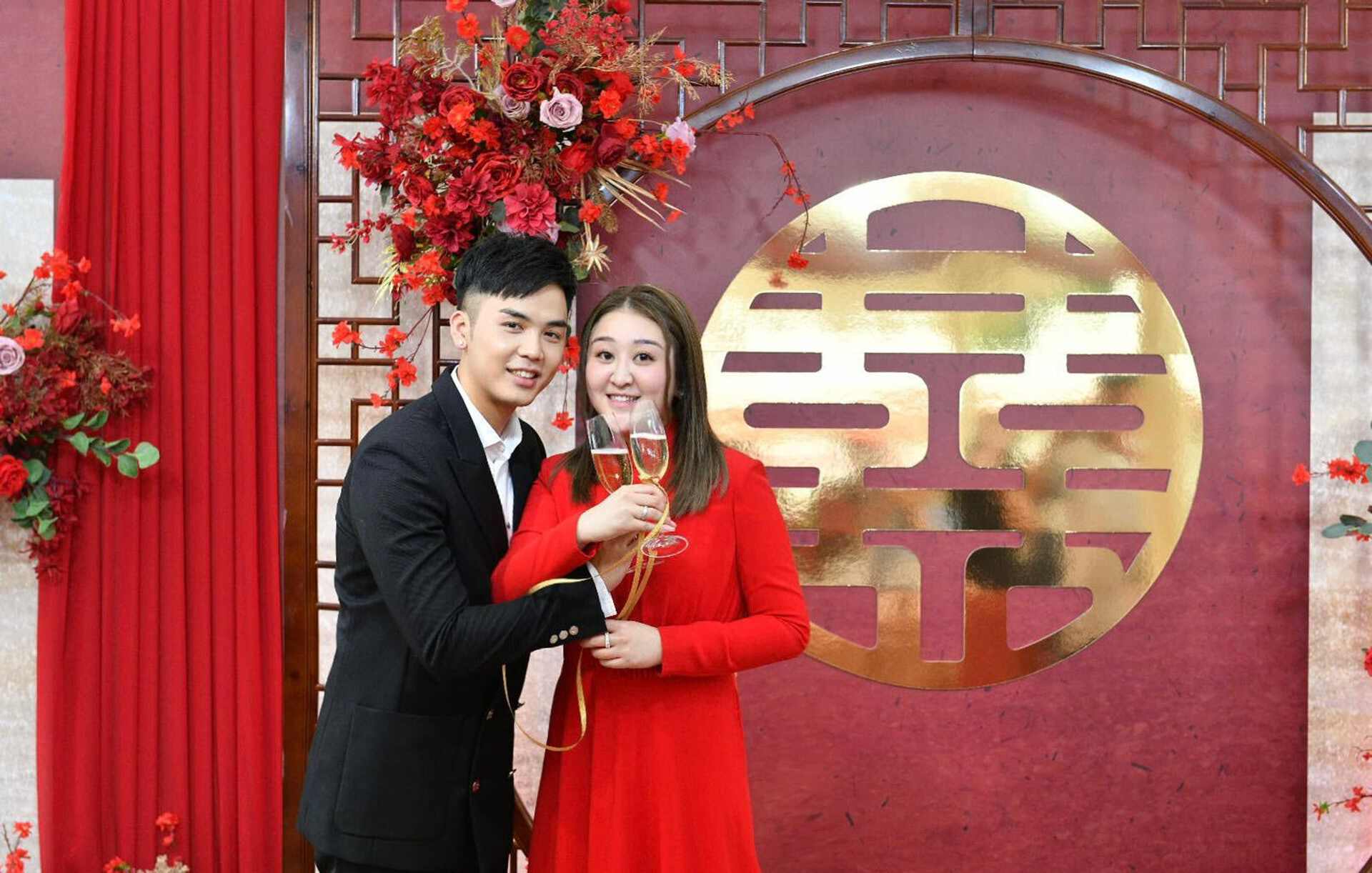 恭喜！TVB知名男星将升级当爸爸，宣布富二代妻子怀孕四个月