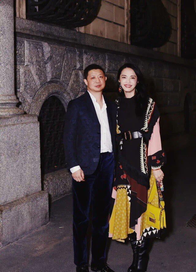 官宣离婚仅1周，46岁姚晨再次迎来“噩耗”，这下里子面子全丢了
