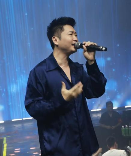 捞金失败!2个劣迹艺人下乡商演被举报,官媒发文,后路要断了