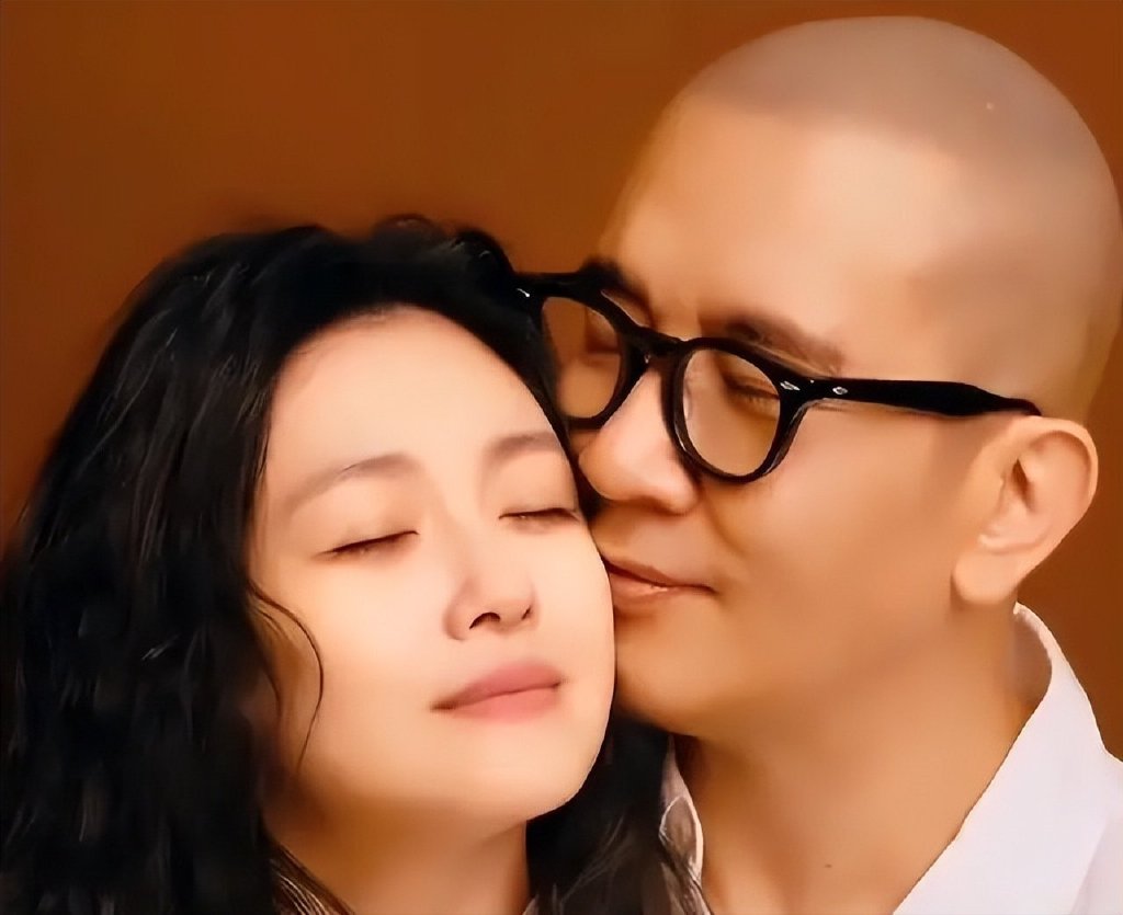 S家被坑惨了，具俊晔吃尽亡妻红利果断单飞，手握猛料不惧黄春梅