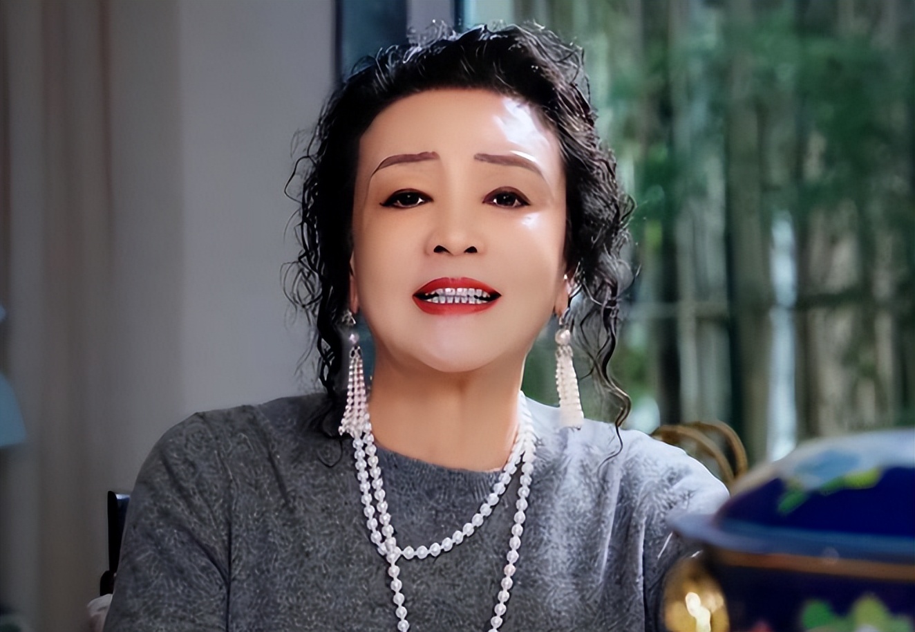 汪小菲撕破脸，曝亲妈无股权 和麻六记没关系，张兰怒言钱全给孙子