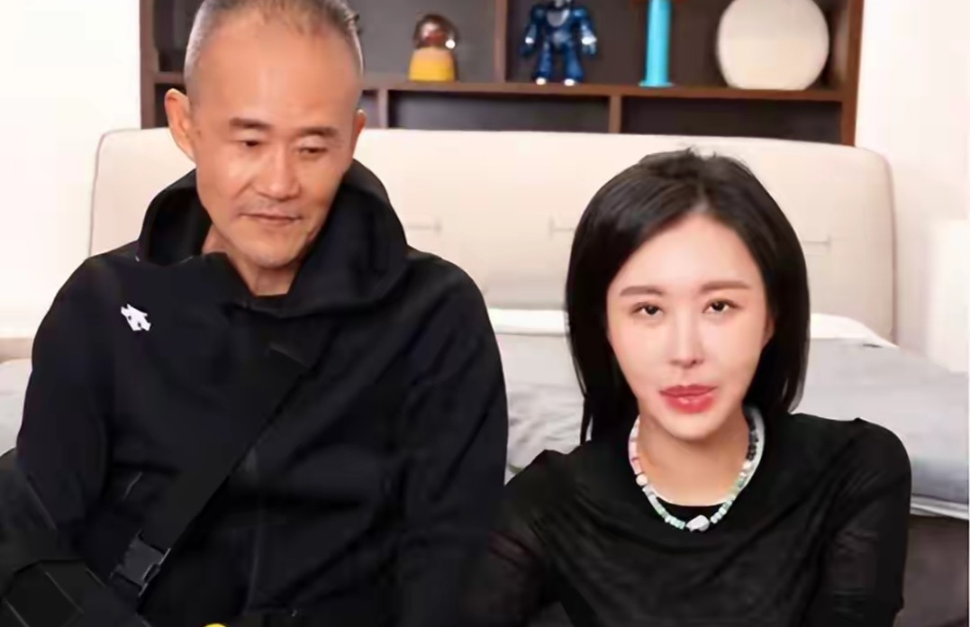 王石首次公开回应，硬刚婚变传闻