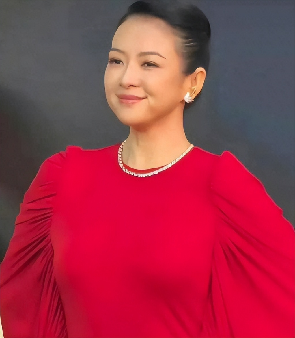 47岁章子怡胖到不敢认！网友：这还是当初那个国际女神吗