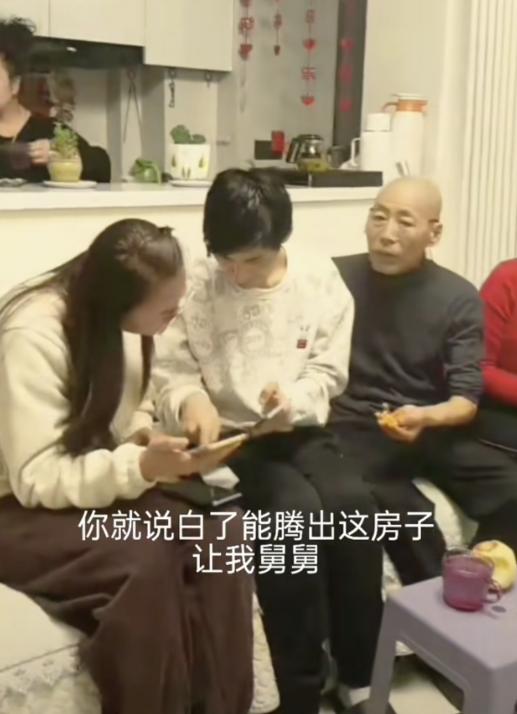 张云鹏自曝在国外曾遭欺凌，爸爸工作曝光，工资微薄名下无房产