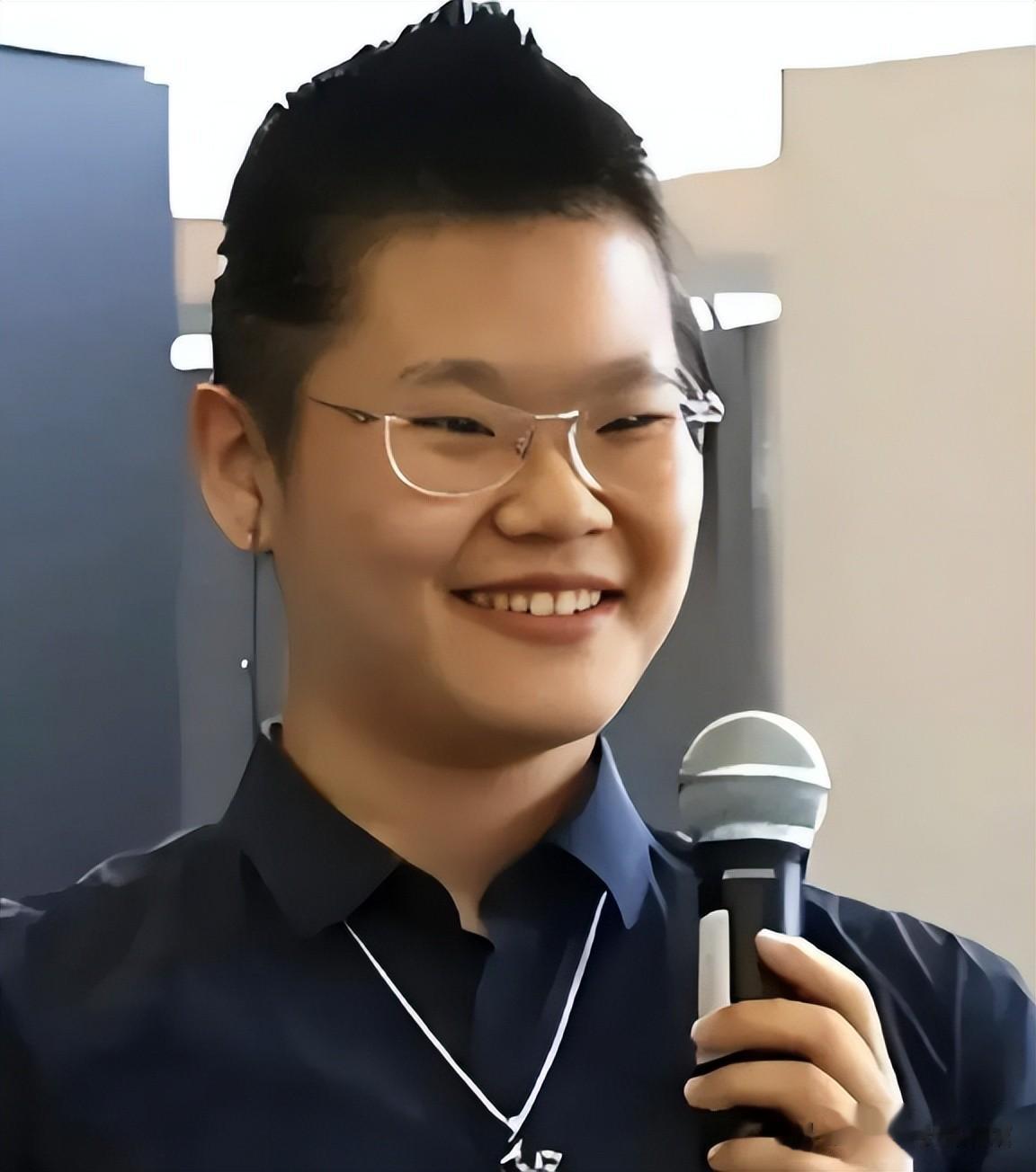 人前不光鲜人后也心酸？毕福剑女儿国外样貌大变，又让牢a说中了