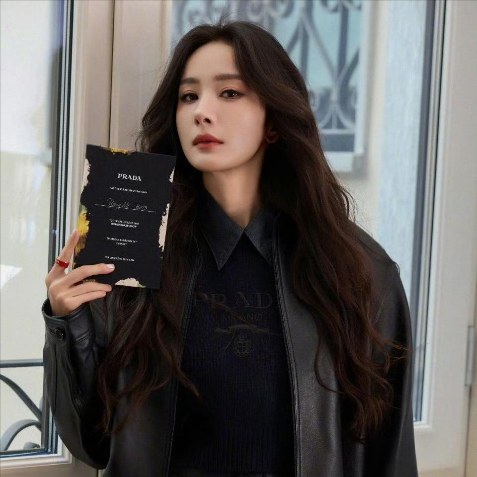 离婚7年，39岁杨幂高调宣布喜讯，刘恺威终为自己的错误买了单