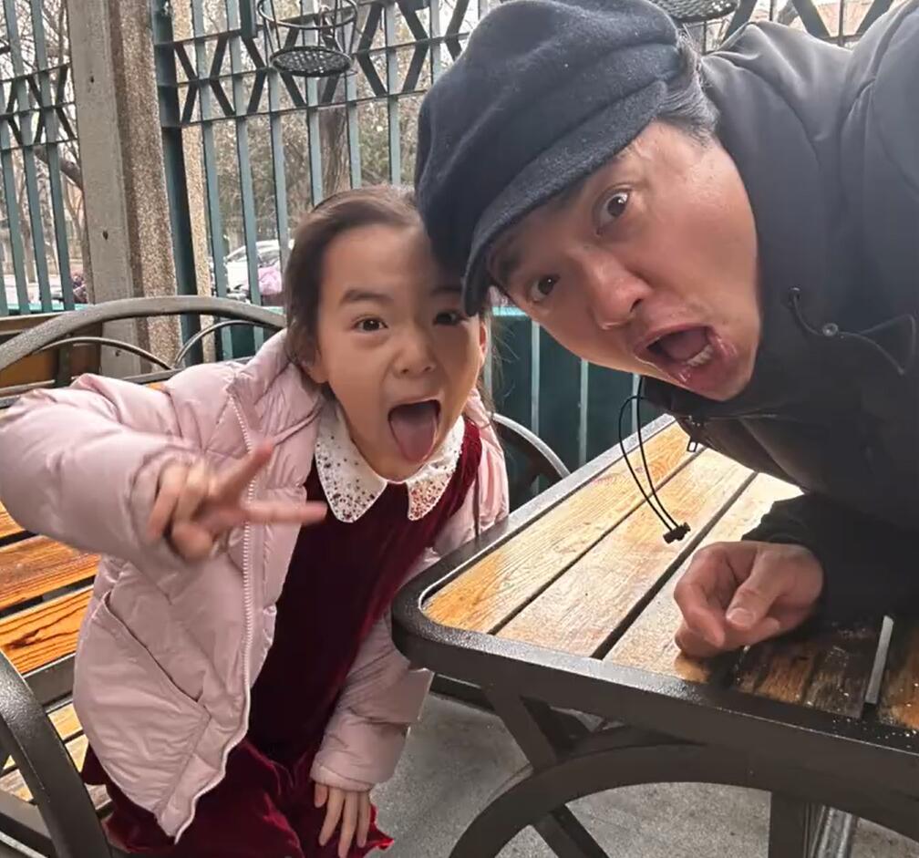 高云翔否认曾被张婉婷插足婚姻，意外曝光原配妻子，董璇是第二任