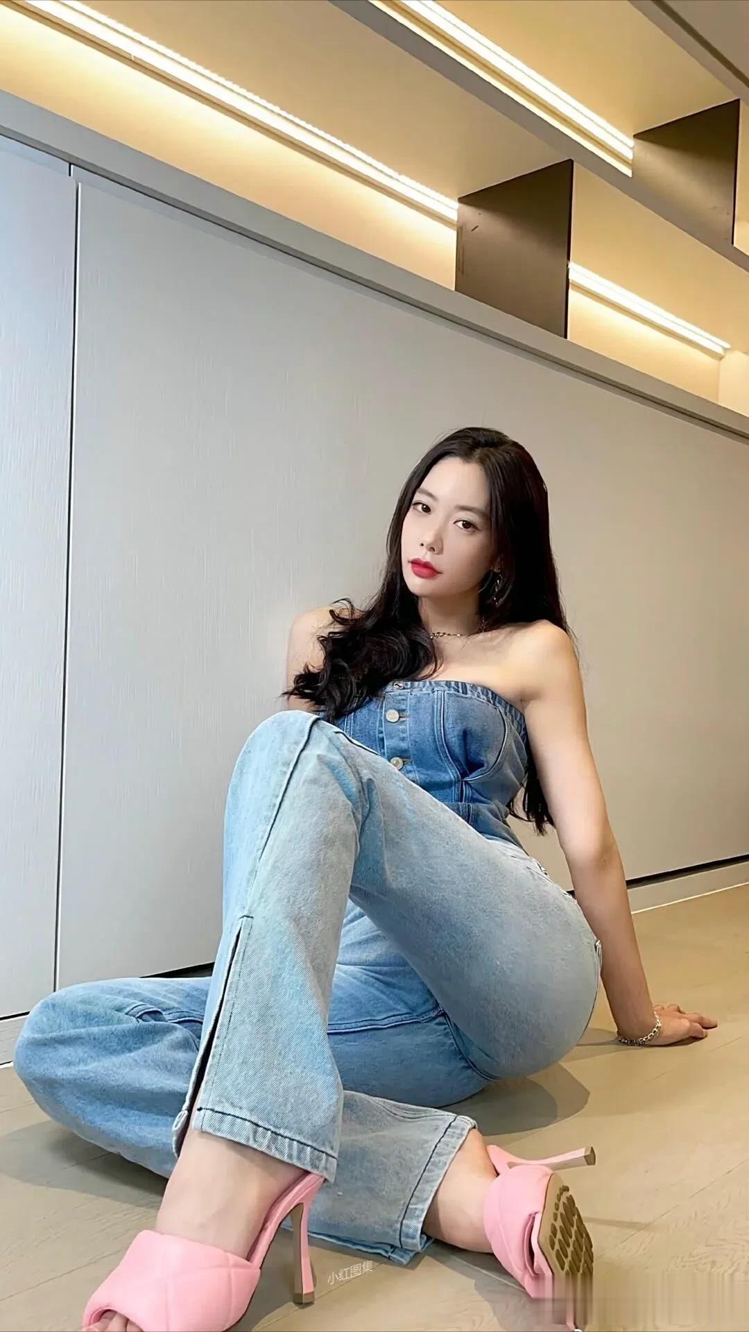 克拉拉高清写真鉴赏