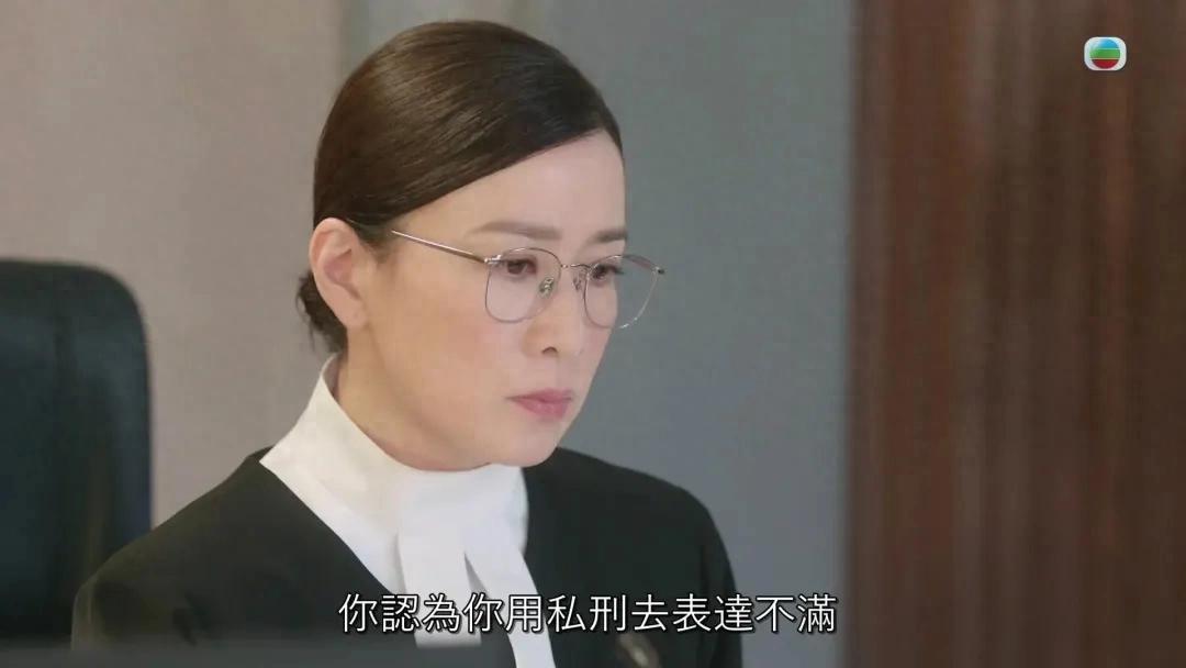 25岁TVB御用学生妹新剧再扮15岁少女，连生气都有点可爱